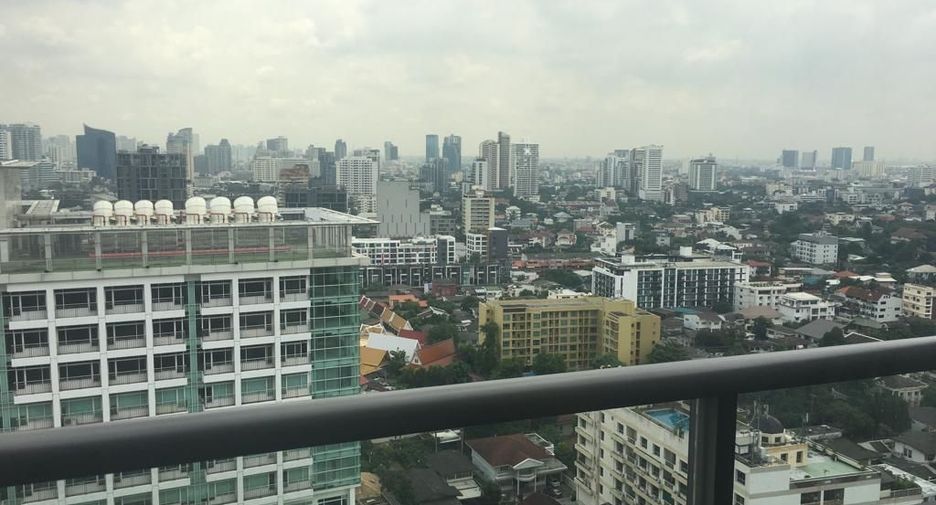 Condo en venta y en alquiler de 1 habitaciones en Khlong Toei, Bangkok