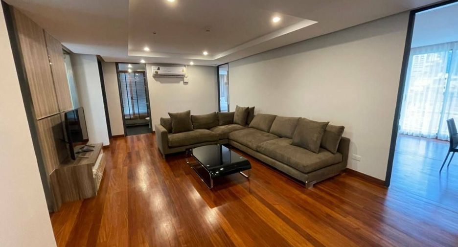 For rent 3 bedrooms condo in Watthana, Bangkok