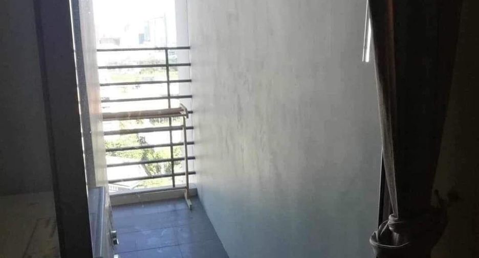 For rent 1 bed condo in Huai Khwang, Bangkok