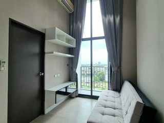 Condo en alquiler de 1 habitaciones en Bang Na, Bangkok