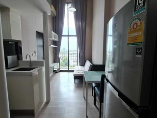 Condo en alquiler de 1 habitaciones en Bang Na, Bangkok