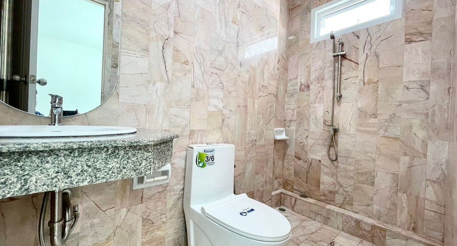For sale 3 bedrooms townhouse in Mueang Phuket, Phuket