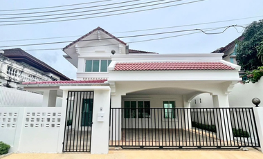 For sale 3 bedrooms townhouse in Mueang Phuket, Phuket