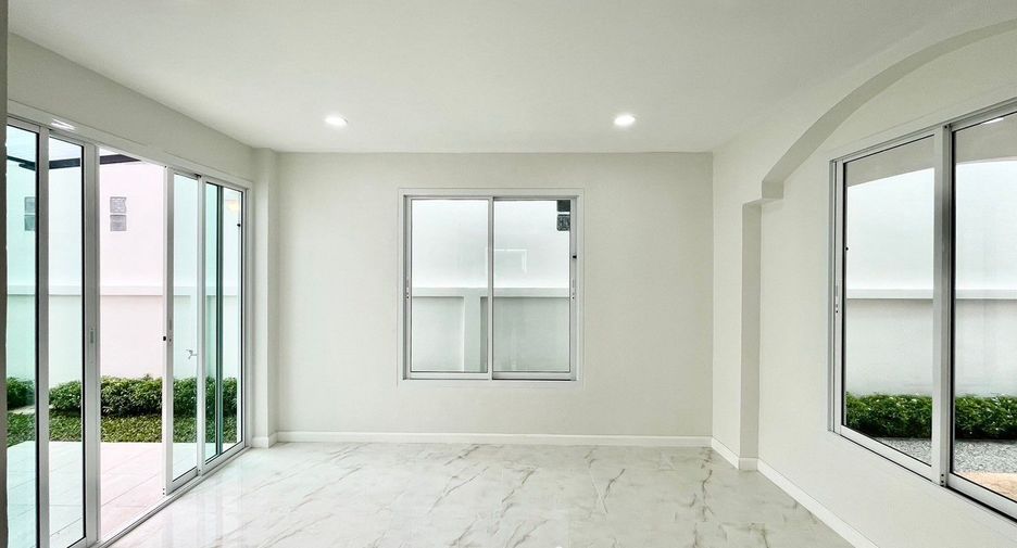For sale 3 bedrooms townhouse in Mueang Phuket, Phuket