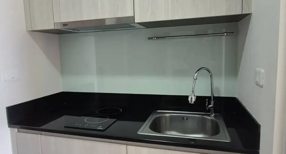 For rent 1 bed condo in Bang Kapi, Bangkok