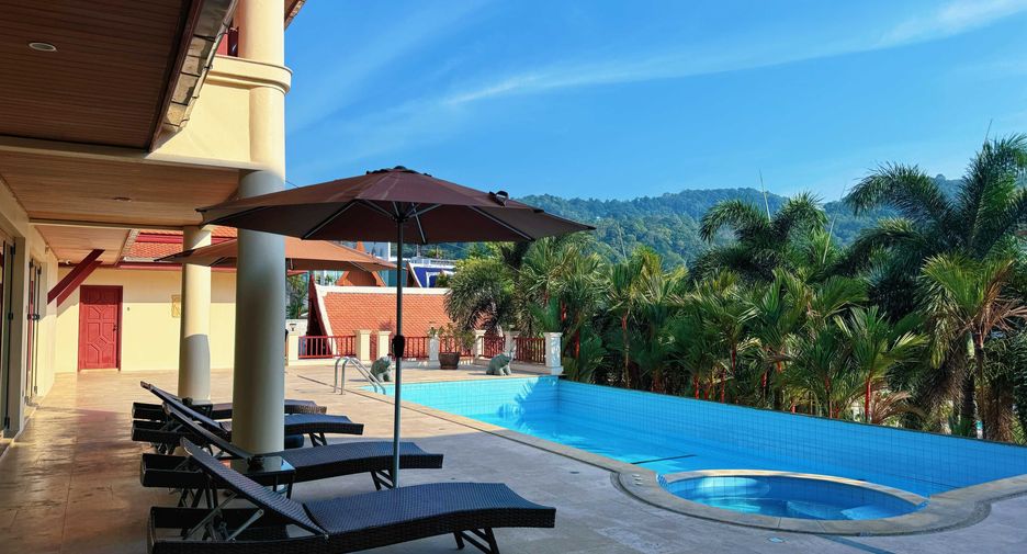 For sale 7 bedrooms villa in Mueang Phuket, Phuket