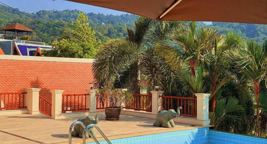 For sale 7 bedrooms villa in Mueang Phuket, Phuket
