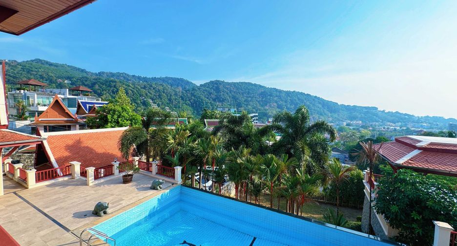 For sale 7 bedrooms villa in Mueang Phuket, Phuket