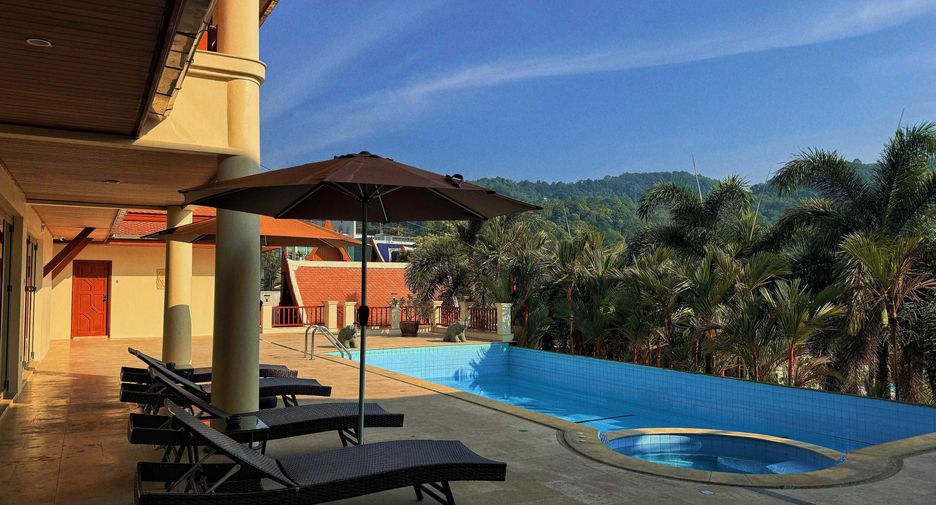 For sale 7 bedrooms villa in Mueang Phuket, Phuket