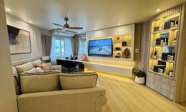For rent 3 bedrooms condo in Yan Nawa, Bangkok