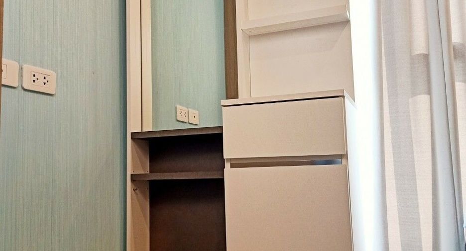 For sale 1 bed condo in Bang Phlat, Bangkok