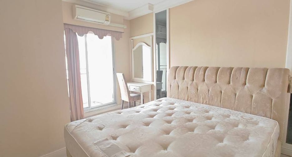 For rent 2 bedrooms condo in Dusit, Bangkok