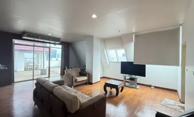 Condo en venta de 2 habitaciones en Yan Nawa, Bangkok