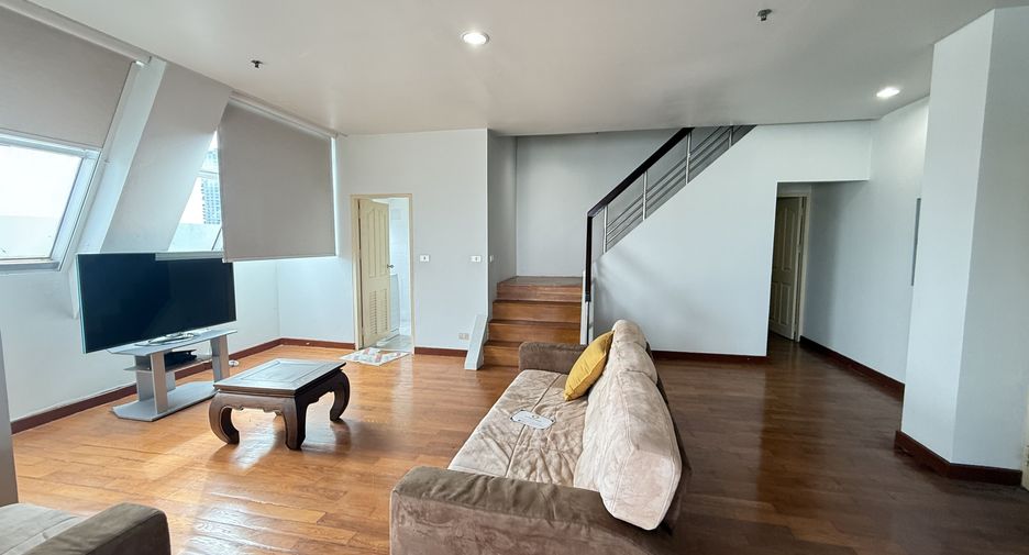 For sale 2 bedrooms condo in Yan Nawa, Bangkok