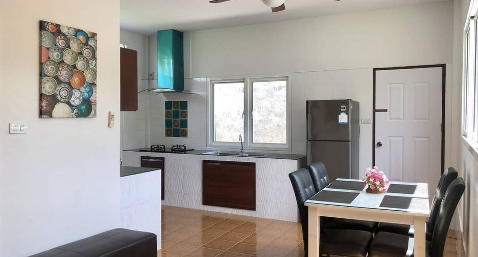 Haus zur Miete mit 2 Zimmer in Mueang Phuket, Phuket