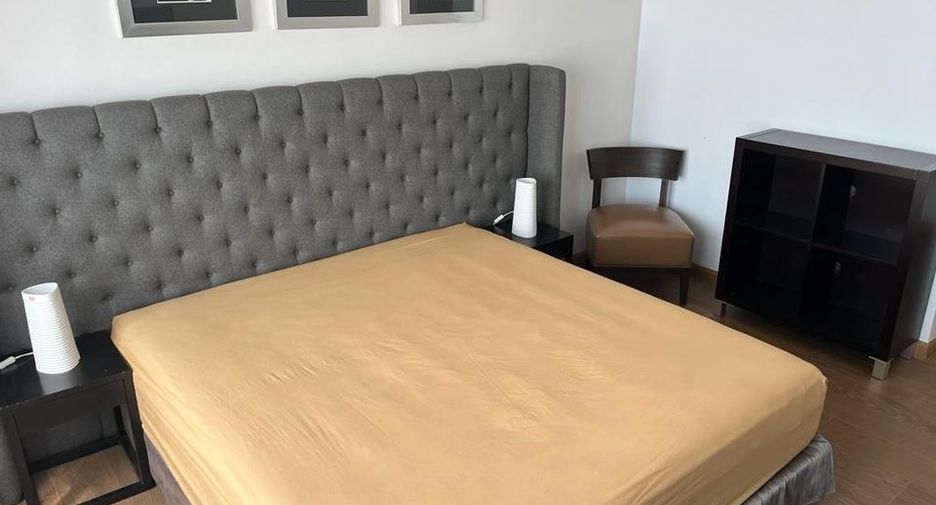 For rent 1 bed condo in Pathum Wan, Bangkok
