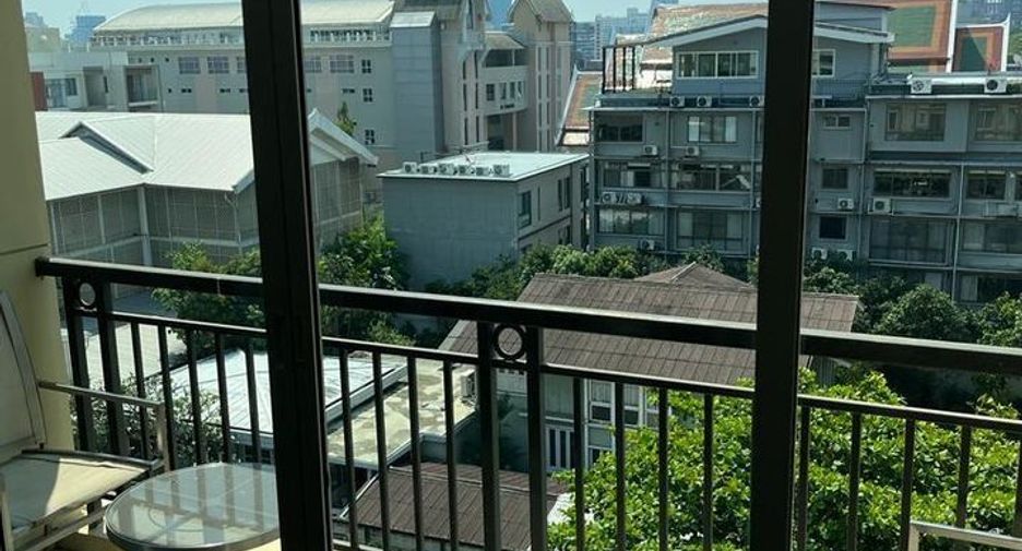 For rent 1 bed condo in Pathum Wan, Bangkok