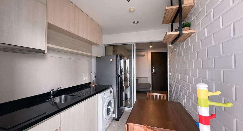 For rent 1 bed condo in Sathon, Bangkok