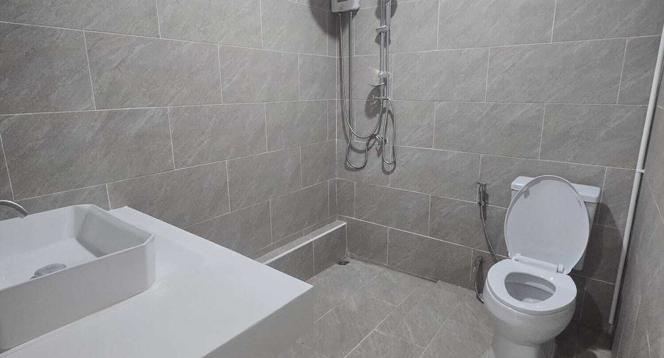 For rent 2 bedrooms house in Mueang Phuket, Phuket