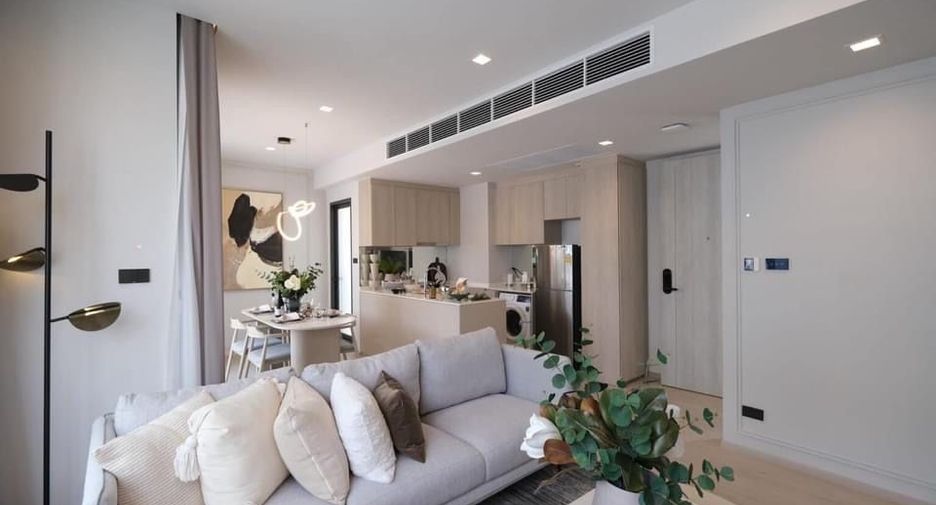 For sale 2 bedrooms condo in Khlong San, Bangkok