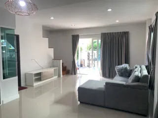 À vendre 4 chambres maison à Phra Pradaeng, Samut Prakan