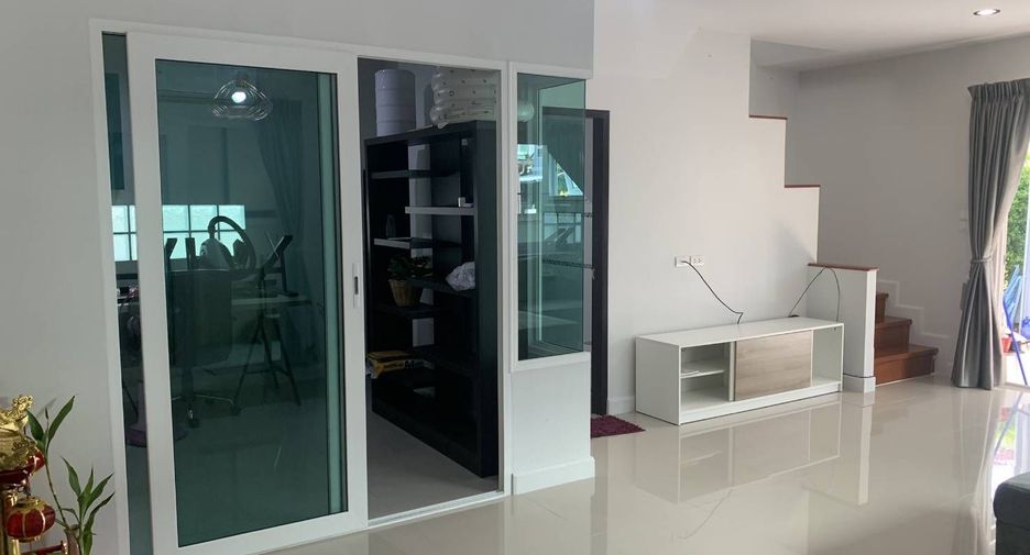 For sale 4 bedrooms house in Phra Pradaeng, Samut Prakan
