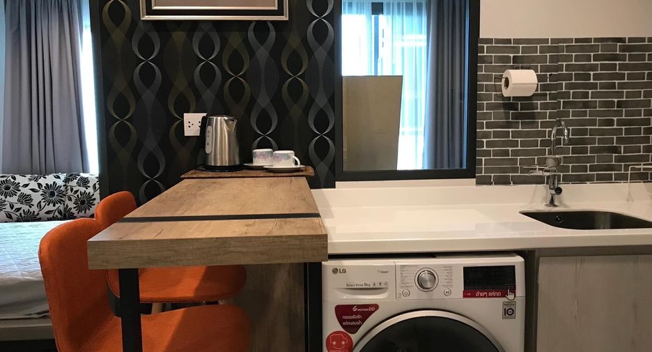For rent 1 bed condo in Pathum Wan, Bangkok