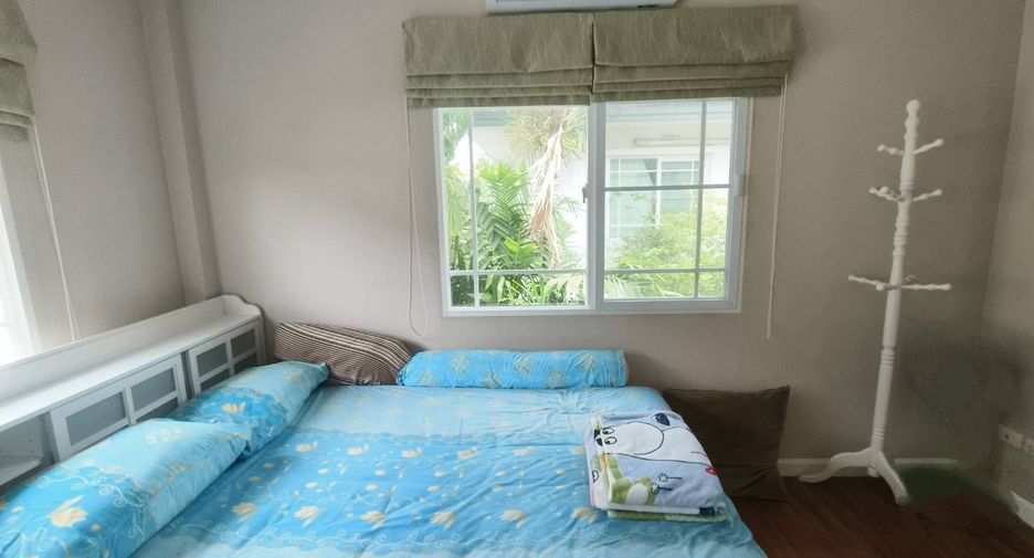 For rent 3 bedrooms house in Bang Kapi, Bangkok