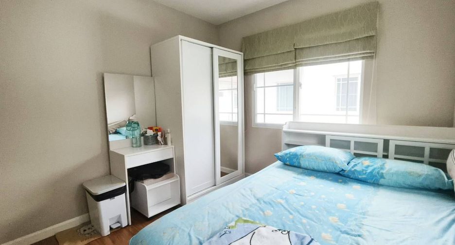 For rent 3 bedrooms house in Bang Kapi, Bangkok