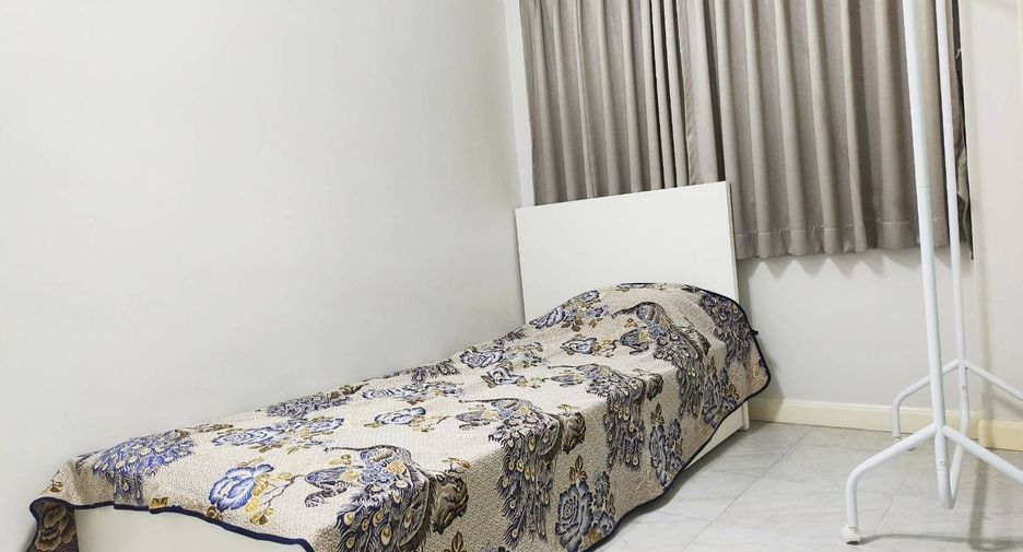 For rent 3 bedrooms house in Bang Kapi, Bangkok