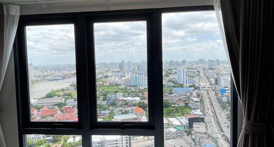 For sale 2 bedrooms condo in Bang Kho Laem, Bangkok