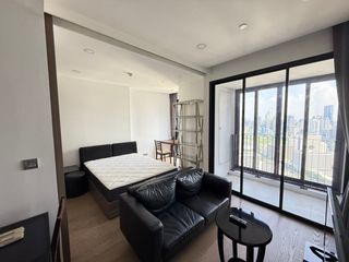 For rent 1 bed condo in Bang Rak, Bangkok