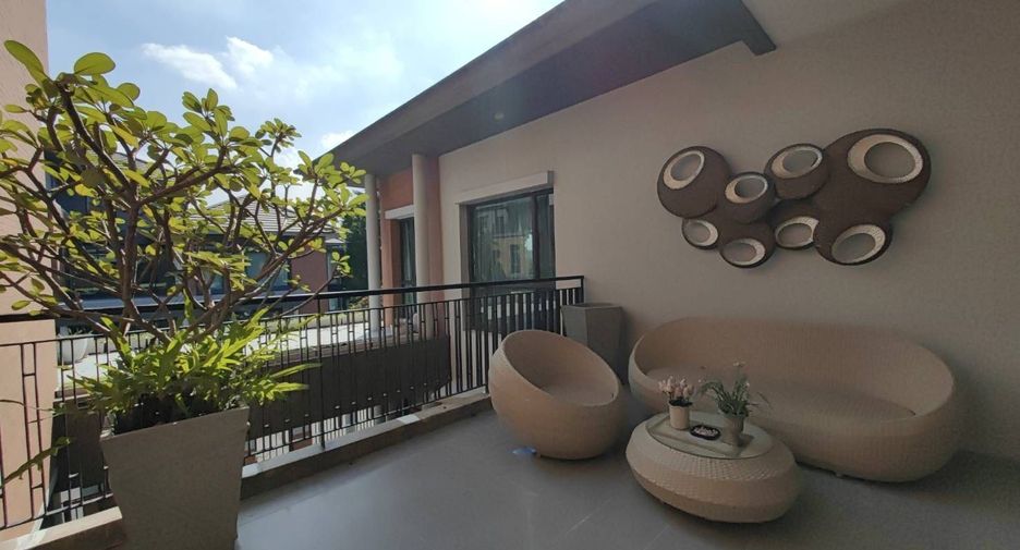 For sale and for rent 5 bedrooms house in Saphan Sung, Bangkok