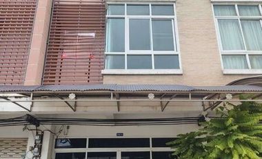 For sale and for rent 2 bedrooms townhouse in Mueang Samut Prakan, Samut Prakan