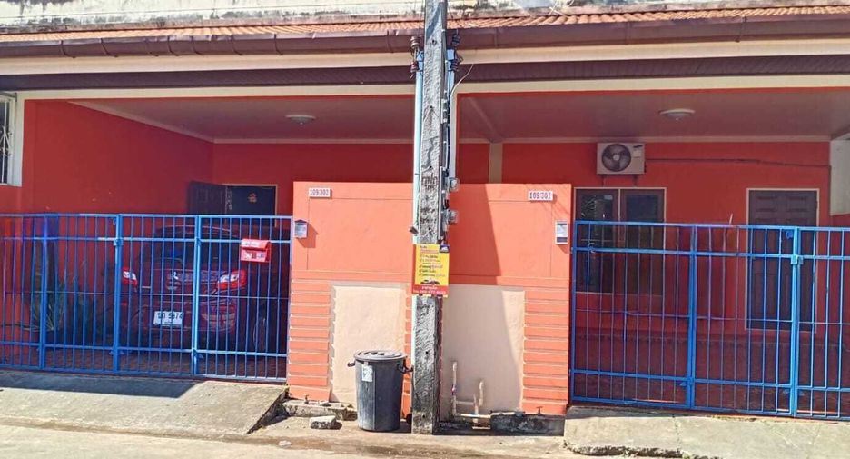 For sale 2 bedrooms townhouse in Mueang Phuket, Phuket