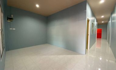 For sale 2 bedrooms townhouse in Mueang Phuket, Phuket