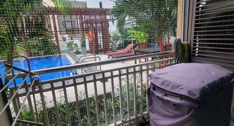 For rent studio condo in Phaya Thai, Bangkok