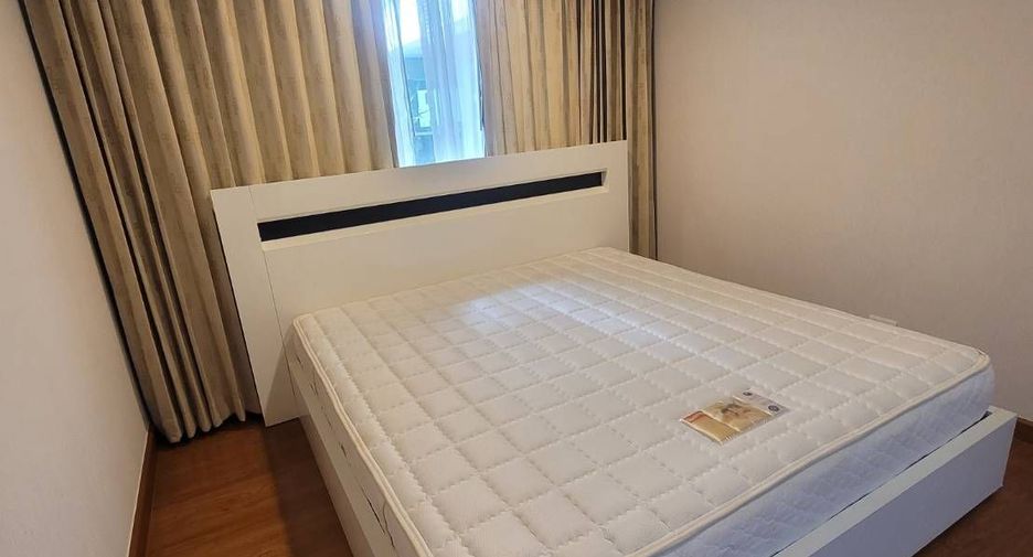 For rent studio condo in Phaya Thai, Bangkok