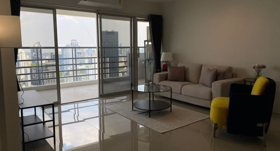 Wohnung zur Miete mit 4 Zimmer in Khlong Toei, Bangkok