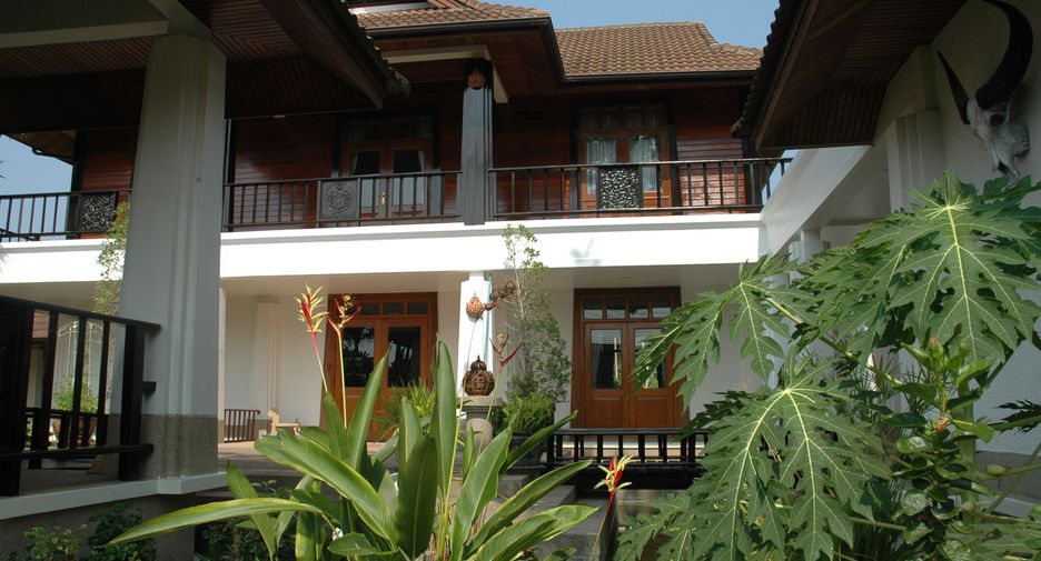 Haus zum Kauf mit 3 Zimmer in Mueang Phuket, Phuket