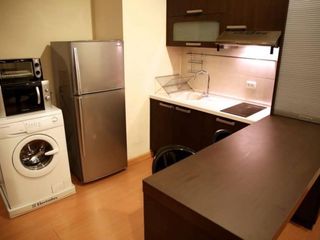 Аренда 2 спальни кондо в Ратчатхещи, Бангкок