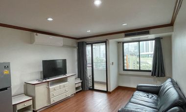 For rent 2 bedrooms condo in Bang Rak, Bangkok