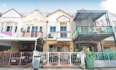 For sale 2 bedrooms townhouse in Bang Phli, Samut Prakan