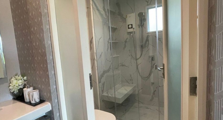 For sale 4 bedrooms house in Mueang Phuket, Phuket