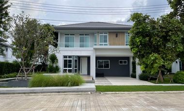 Haus zum Kauf mit 4 Zimmer in Mueang Phuket, Phuket