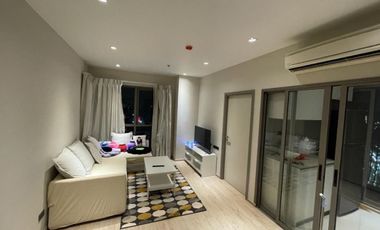 Condo en alquiler de 2 habitaciones en Thon Buri, Bangkok