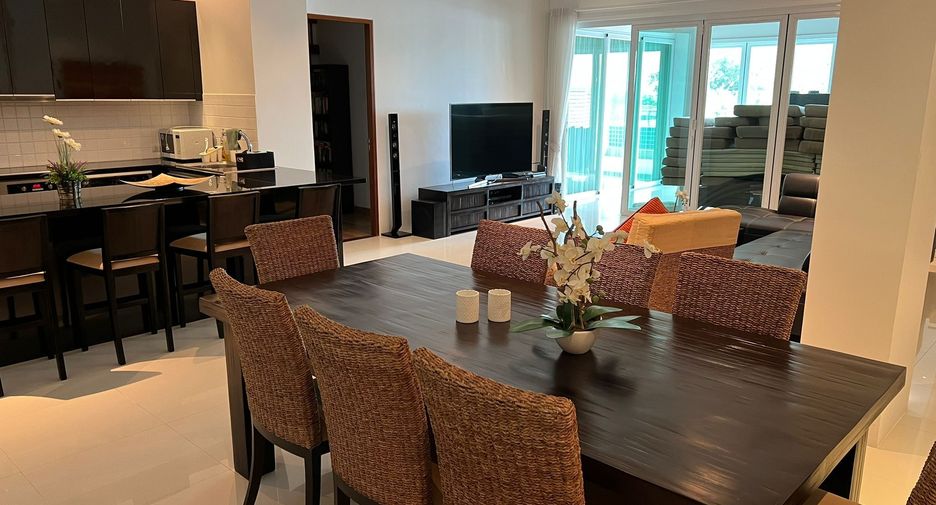 For sale 3 bedrooms condo in Kathu, Phuket