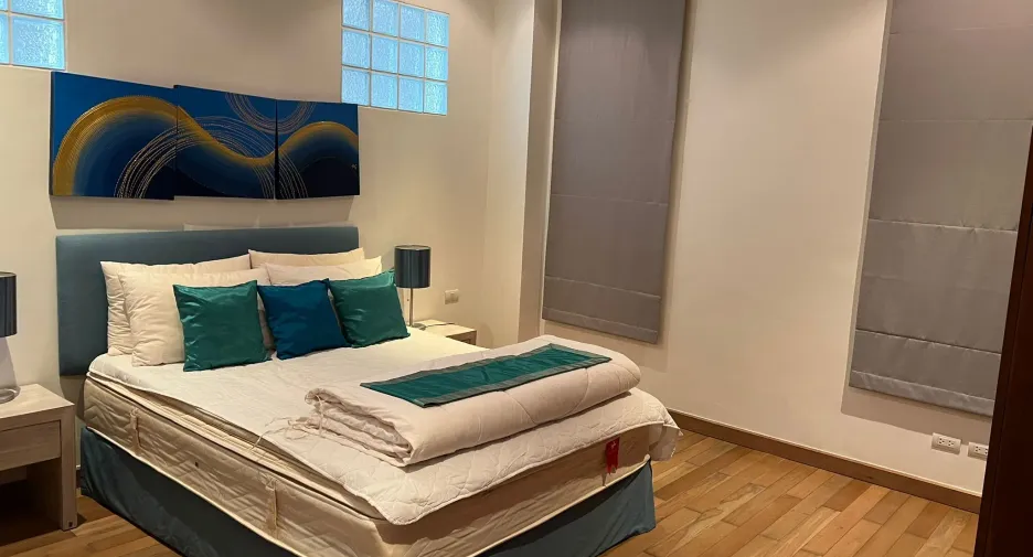 For sale 3 bedrooms condo in Kathu, Phuket