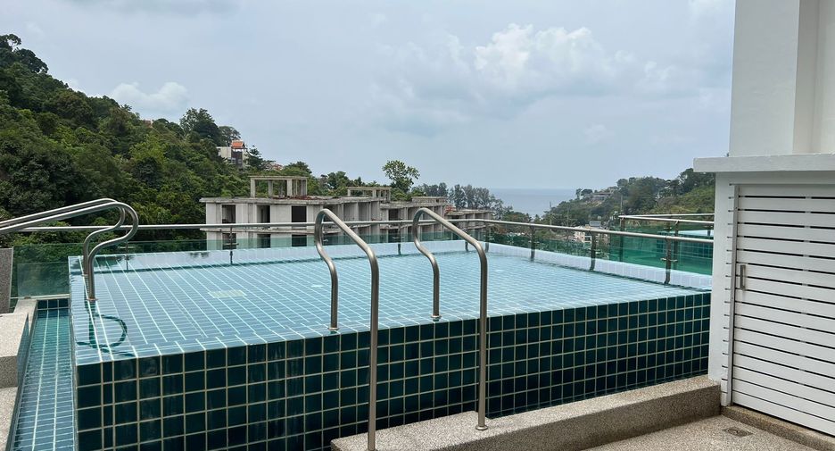 For sale 3 bedrooms condo in Kathu, Phuket