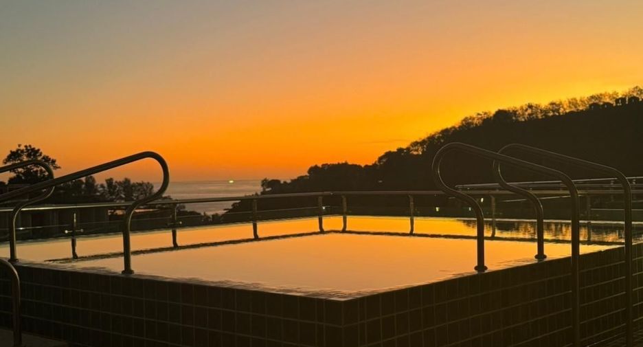 For sale 3 bedrooms condo in Kathu, Phuket